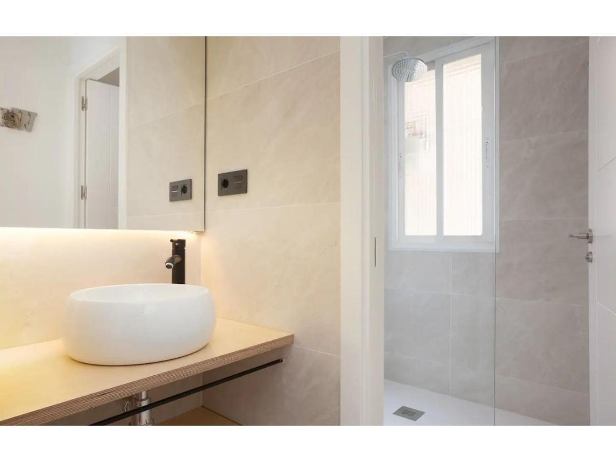 Retiro Park Apartments Madrid Bagian luar foto