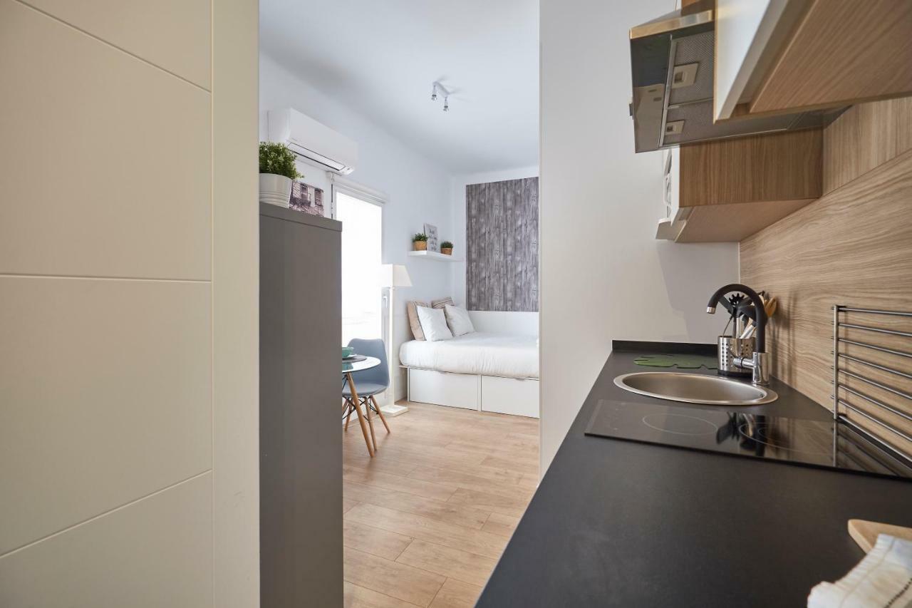 Retiro Park Apartments Madrid Bagian luar foto